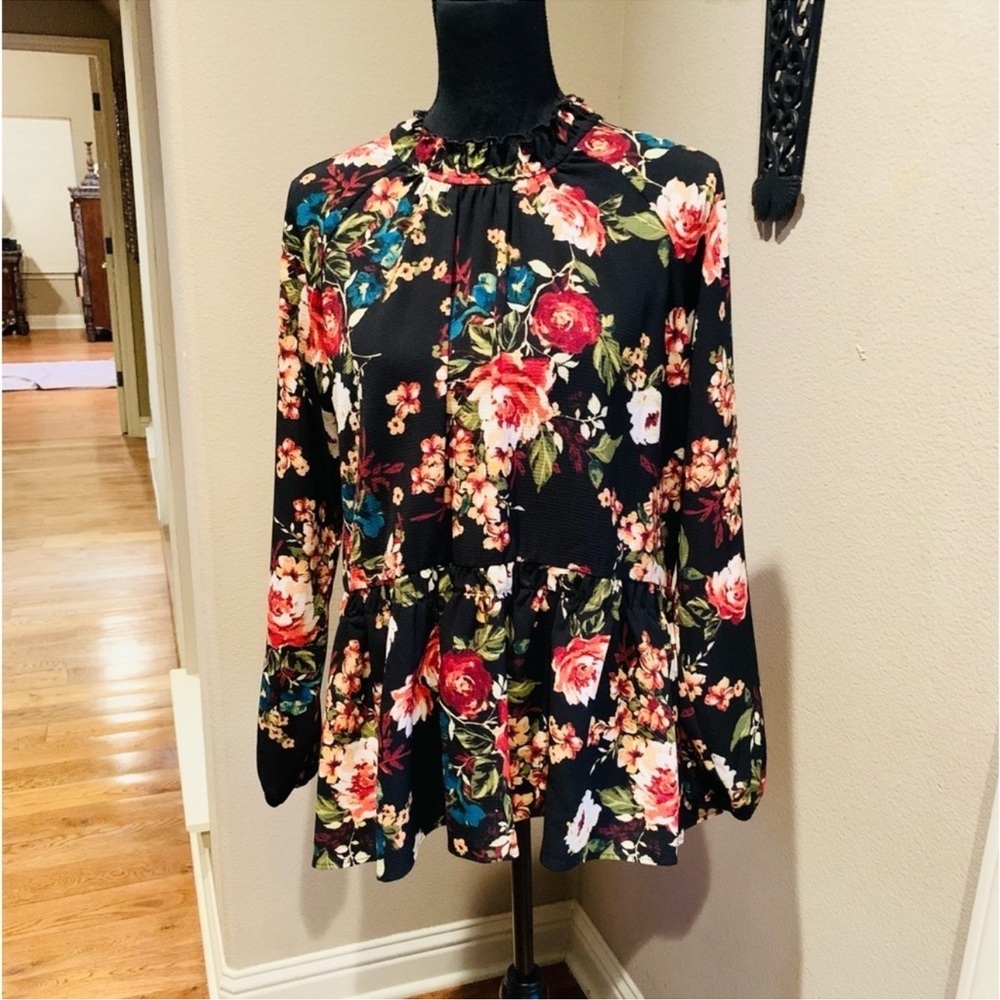Black Floral‎ Print Peplum Top